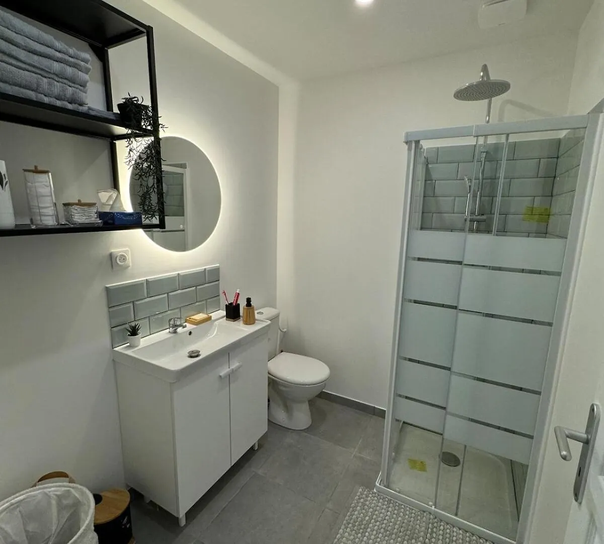 2P Cosy Aux Portes De Paris Gentilly 0*,